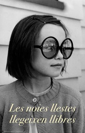 Cartell "Les noies llestes llegeixen llibres" | 9788416542703 | AA.VV